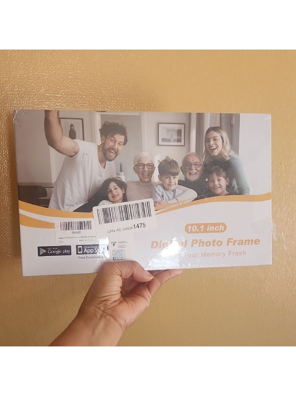 Digital Picture Frame 10.1 Inch, WI-FI 1080P IPS Touch Screen Digital Frame. NIB - Picture 2 of 6